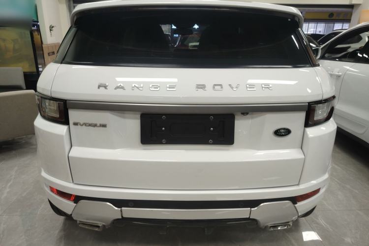 Used Land Rover Range Rover Evoque 2018 240 PS SE Smart Brilliance Edition
