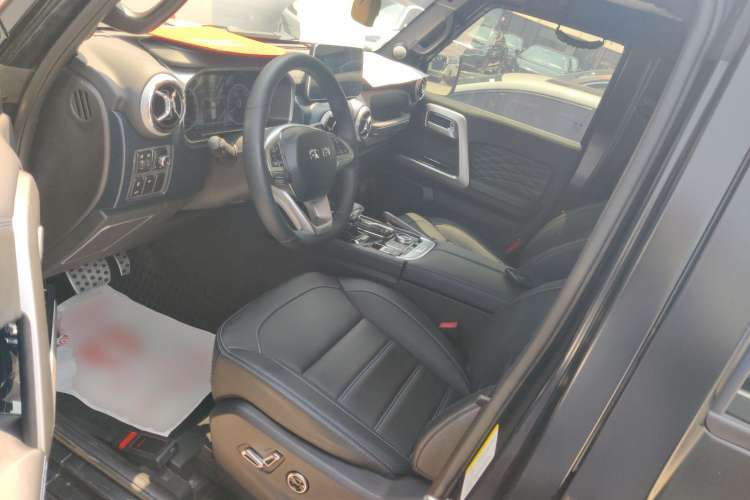 Used Beijing Auto BJ40 2024 2.0D Blade Hero Glory Edition
