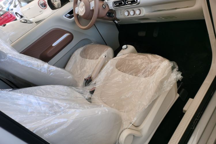 Used Wuling Hongguang MINIEV 2024 3rd Generation 215km Youth Edition