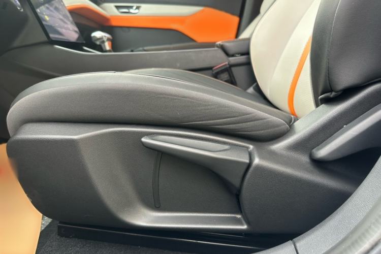 Used Dongfeng Aeolus Yixuan 2023 Mach Edition 1.5L Automatic Chasing Wind Version
