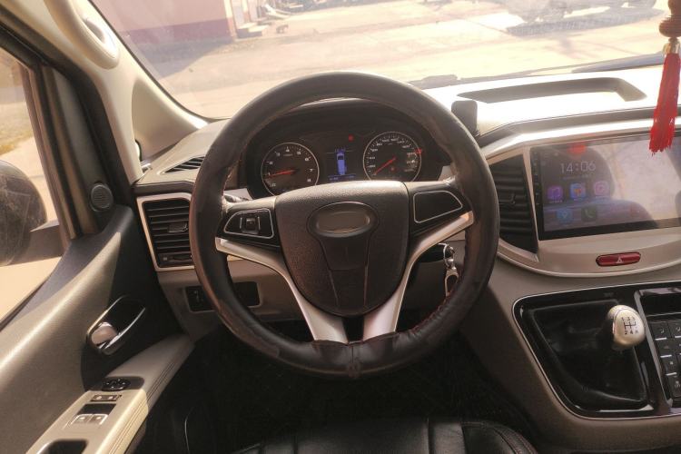 Used JAC Refine M4 2017 2.0T Manual Comfort Version
