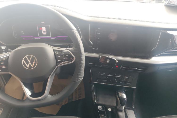 Used Volkswagen Passat 2024 380TSI Dragon Glory Edition
