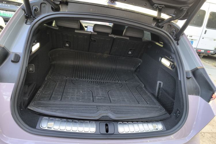 Used Nio ET5T 2023 75 kWh Touring