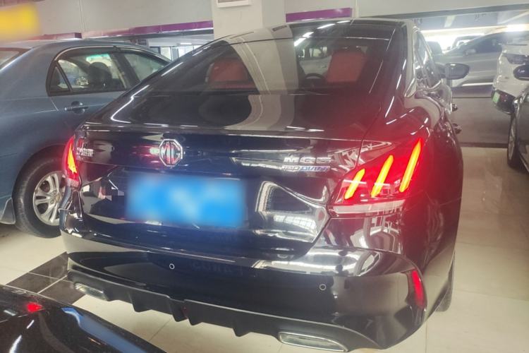 Used MG 5 2021 180 DVVT CVT Youth Luxury Edition
