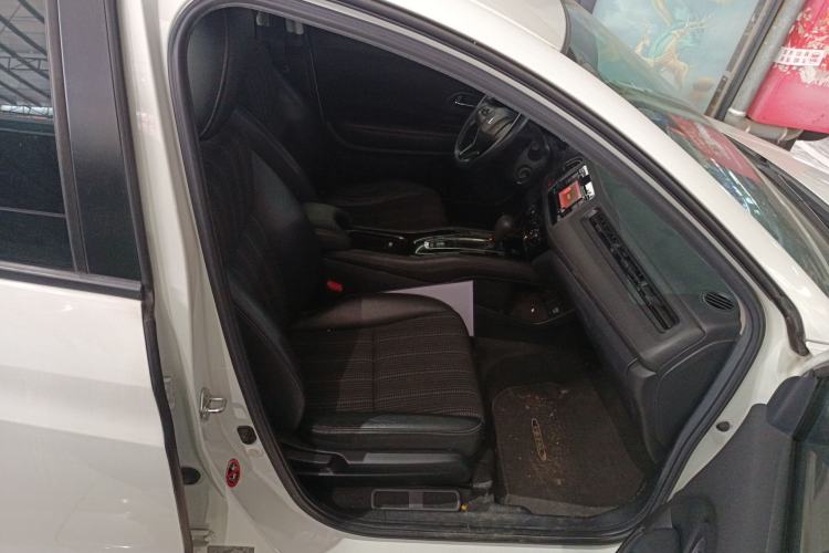 Used Honda Vezel 2015 1.8L CVT 2WD Elite Model