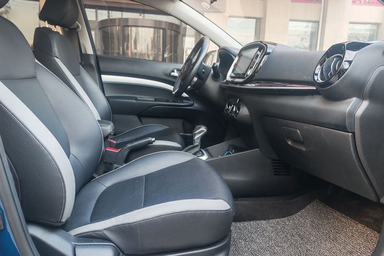 Used Kia kx1 Stonic 2021 1.4L Automatic Fun Edition
