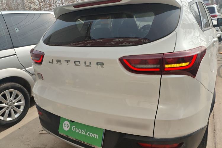 Used JETOUR X70M 2020 Revised 1.5T Manual Partner Version 5-Seater
