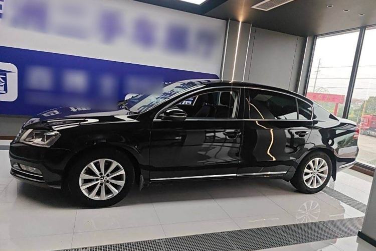 Used Volkswagen Magotan 2015 Facelift 1.8TSI Luxury Model
