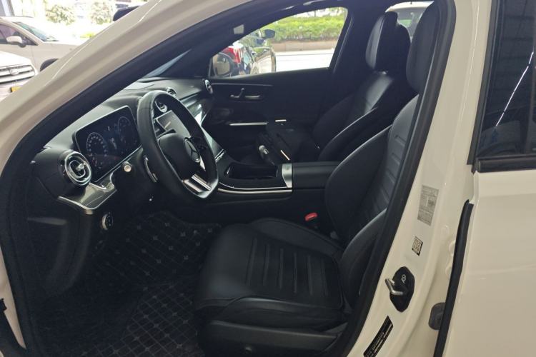 Used Mercedes-Benz C-Class 2024 Facelift C 260 L Night Edition Sport Version
