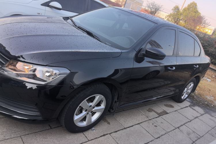 Used Volkswagen Lavida 2015 1.6L Automatic Fashion Edition