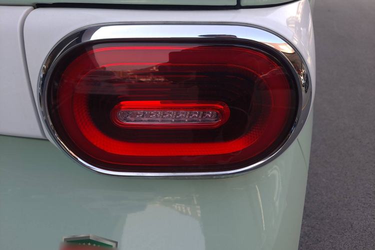 Used Wuling Hongguang MINIEV 2024 3rd Generation 215km Advanced Version
