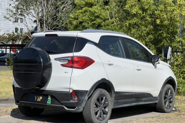 Used BYD Yuan New Energy 2019 EV360 Smart Connect Enjoyment Model
