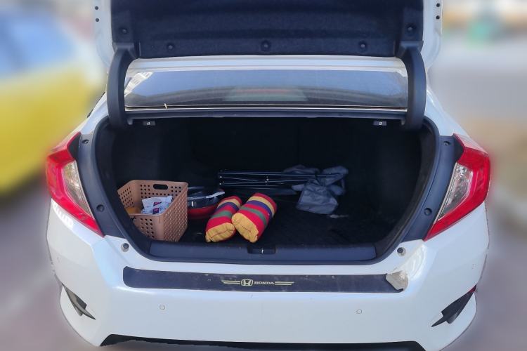 Used Honda Civic 2016 220TURBO CVT Prestige Edition
