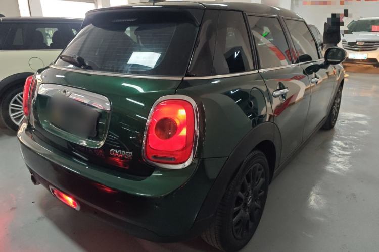 Used  MINI 2016 1.5T COOPER Five-Door Edition
