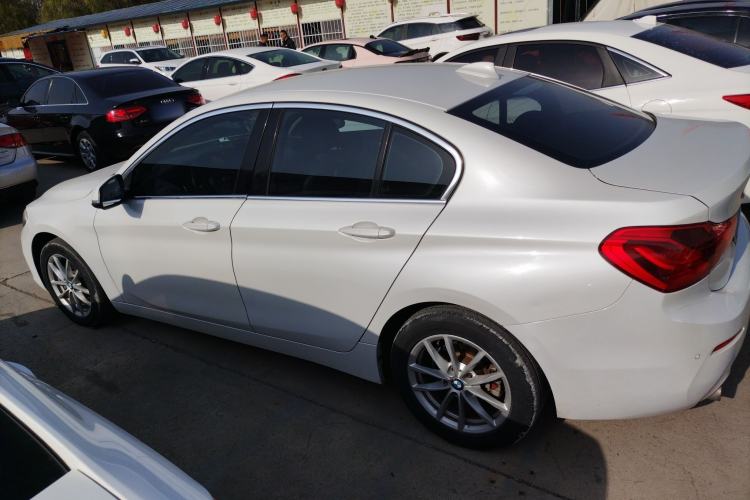Used BMW 1 Series 2017 118i Fashion Model
