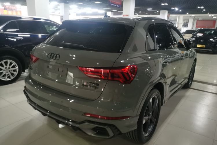 Used Audi Q3 2024 35 TFSI Fashion Dynamic Edition
