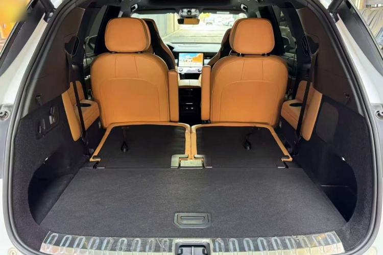 Used Lynk & Co 09 EM-P 2021 2.0T PHEV Halo Six-Seater