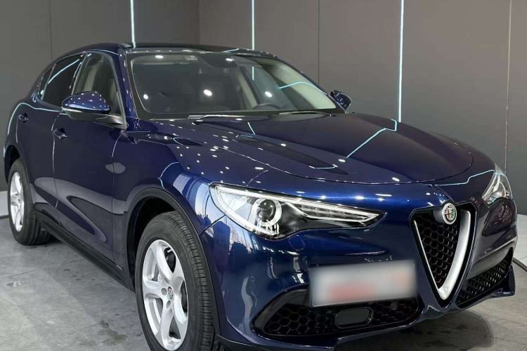 Used Alfa Romeo Stelvio 2017 2.0T 200HP Elite Edition
