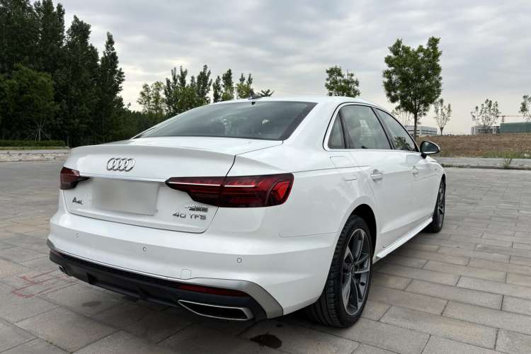 Used Audi A4L 2022 40 TFSI Fashion Dynamic Model
