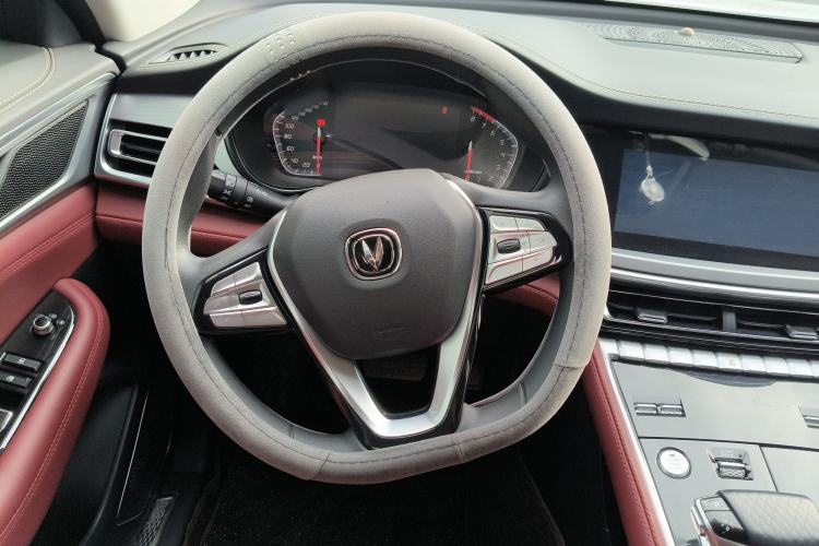 Used Changan CS85 COUPE 2019 1.5T DCT Version China VI Standard
