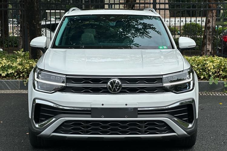 Used Volkswagen Tharu 2023 300TSI Two-Wheel-Drive Full Moon Edition
