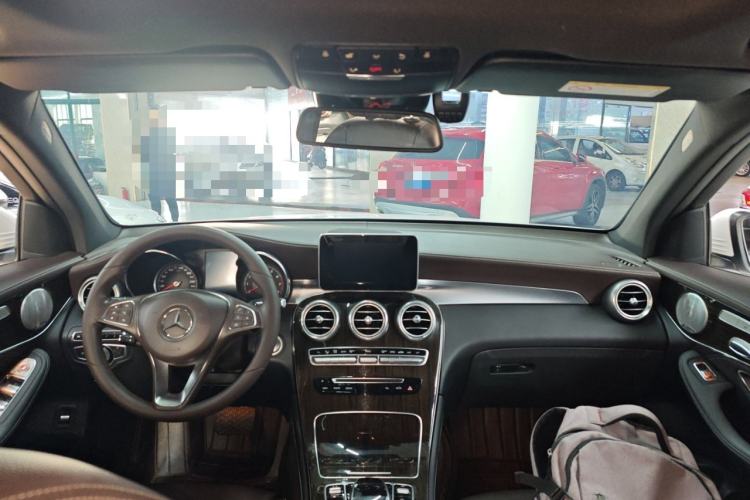 Used Mercedes-Benz GLC 2016 GLC 260 4MATIC Luxury Model