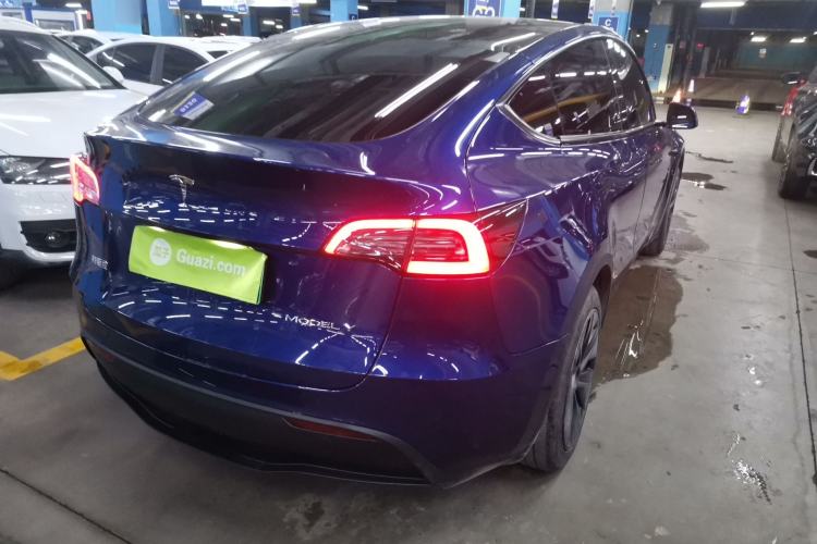 Used Tesla Model Y 2024 Rear-Wheel-Drive Version
