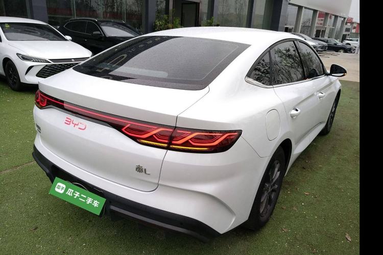 Used BYD Qin L 2024 DM-i 80KM Leading Model
