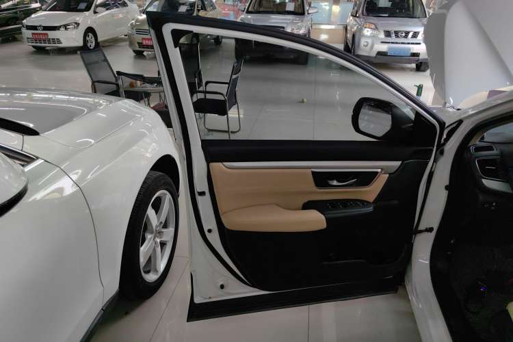 Used Honda CR-V 2021 240TURBO CVT 2WD Comfort Version
