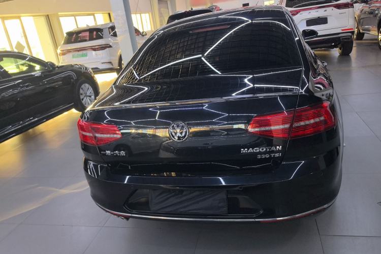 Used Volkswagen Magotan 2018 330TSI DSG Advanced Model