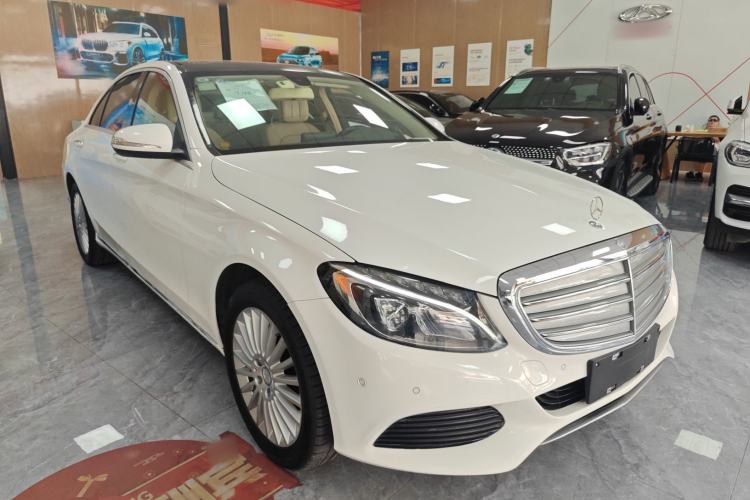 Used Mercedes-Benz C-Class 2015 C 200 L
