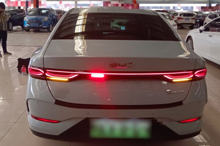 Used BYD Qin PLUS 2025 DM-i Smart Drive 55KM Leading Model
