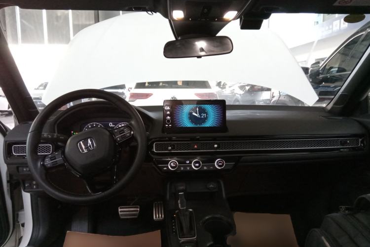 Used Honda Civic 2022 240TURBO CVT Dynamic Edition
