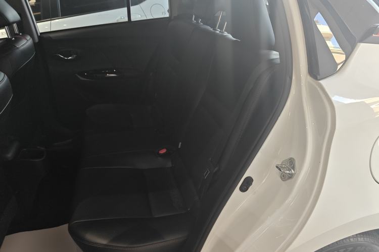 Used Toyota YARiS L 2021 1.5L CVT Luxury Edition
