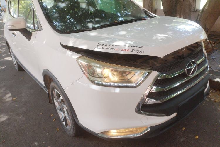 Used  Refine S3 2016 1.5L Manual Luxury Smart Version
