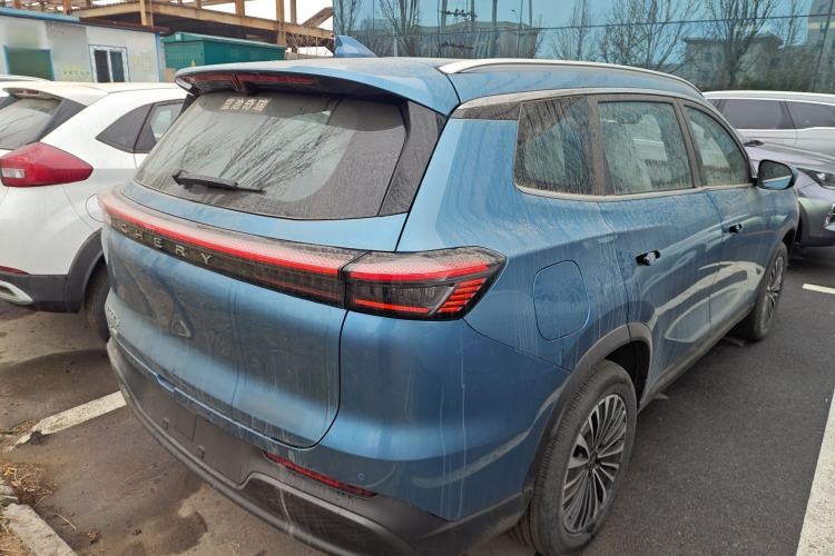 Used Chery Tiggo 8 PLUS C-DM 2025 1.5T 116 km Prestige Version 5 Seats
