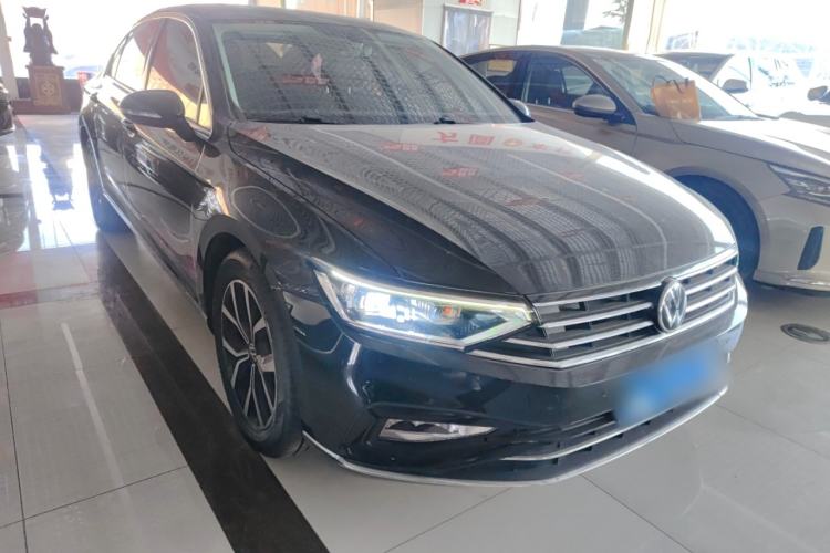 Used Volkswagen Magotan 2020 330TSI DSG Leading Model
