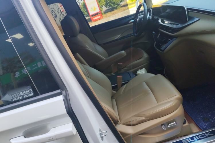 Used Buick GL8 2021 ES Land Cruiser 653T Luxury Edition