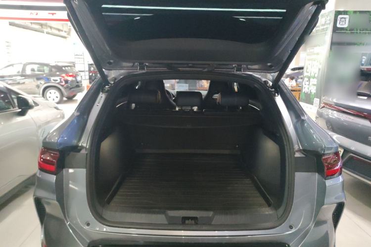 Used BYD Song PLUS New Energy 2024 HONOR Edition DM-i 110km Flagship Model
