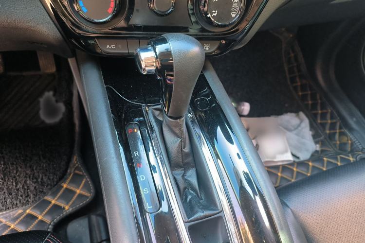 Used Honda Vezel 2017 1.5L CVT 2WD Comfort Model
