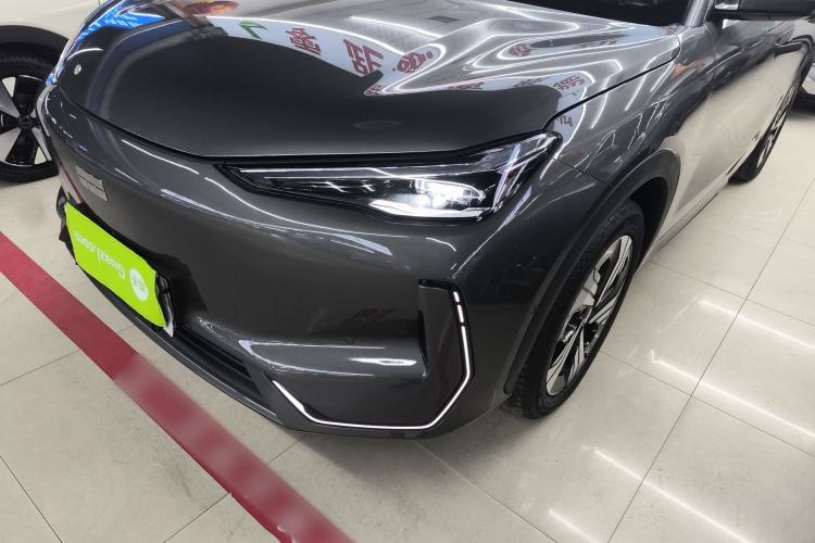 Used  E5 2024 530km Starship Edition
