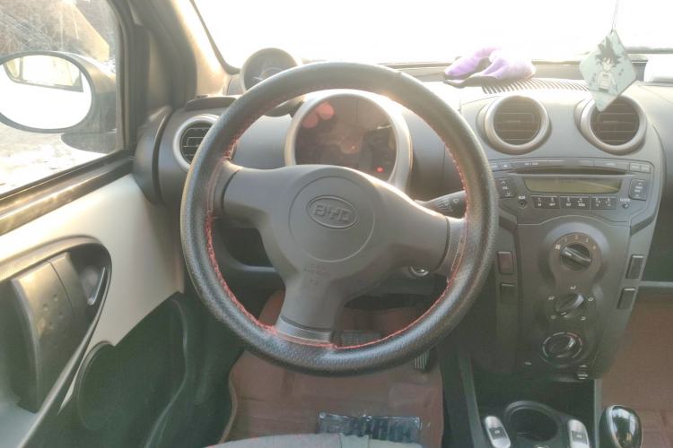 Used BYD F0 2015 1.0L AMT Joyful Cool Model
