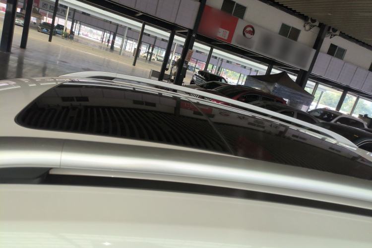 Used Ford Kuga 2017 EcoBoost 180 Two-Wheel-Drive Platinum Edition
