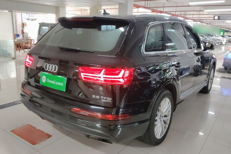 Used Audi Q7 2018 45 TFSI Technology Edition
