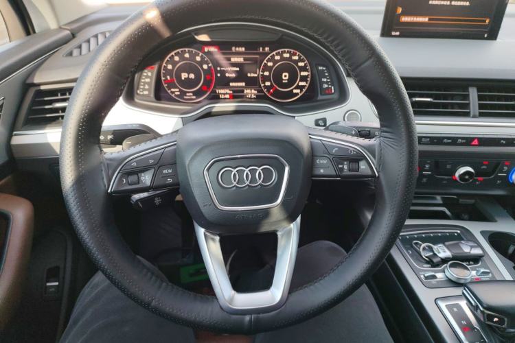 Used Audi Q7 2018 45 TFSI Technology Edition
