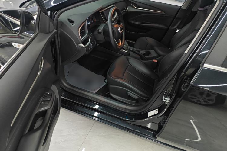 Used Buick GT 2016 15N Automatic Luxury Edition
