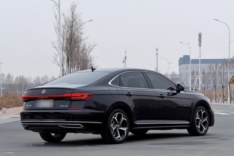 Used Volkswagen Passat 2025 Outstanding Model 380TSI Starry Dragon Edition