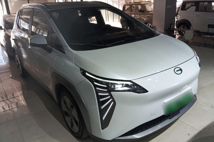 Used AION Y 2024 Younger