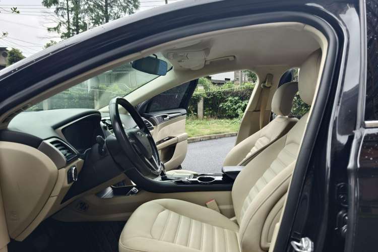 Used Ford Mondeo 2013 1.5L GTDi180 Comfort Model
