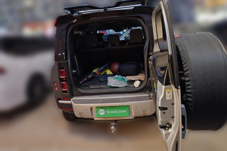 Used Land Rover Defender 2022 110 P400 Dark Edition